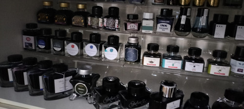 IMG20221212101708.jpg (1.73 MiB) Visto 1211 volte dettaglio degli espositori...