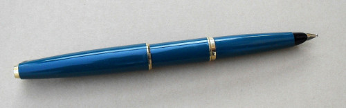 Parker 45 De Luxe - teal blue - pre 1970 - open capped.JPG