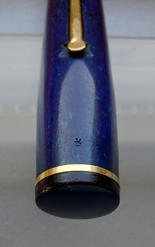 45. WDB. Fountain pen barrel end inscription with asterisk.jpg