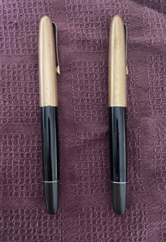 IMG_4808.jpg (2.46 MiB) Visto 785 volte ... Ma la penna si presenta identica in tutto identica alle altre.