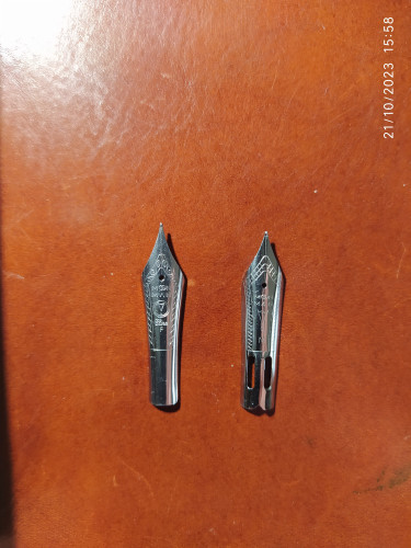 IMG_20231021_155805.jpg (2.29 MiB) Visto 2320 volte a sinistra pennino tipo Bock 250, a destra il Majohn di serie