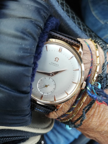 IMG_20240104_134315.jpg (3.59 MiB) Visto 2336 volte Omega automatico bumper anni '50.