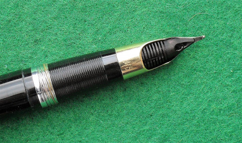 Sheaffer'S Valiant snorkel - feed.JPG