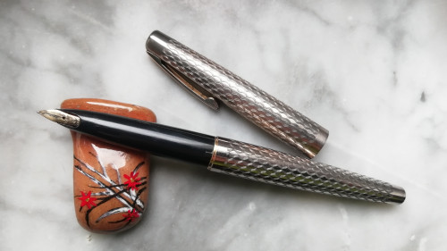 Lady Sheaffer aperta.jpg (1.55 MiB) Visto 1952 volte la "mia" Lady (detta Barbie)