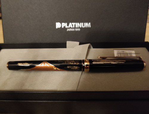 IMG_20241215_201148.jpg (3.31 MiB) Visto 7513 volte PLATINUM VICOH KANAZAWA GOLD LEAF 18KT MT FUJI