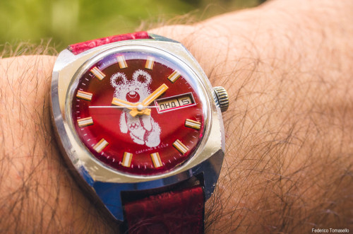 Misha - Rosso - Raketa (9).jpg (395.48 KiB) Visto 6220 volte Raketa Misha - Abulafia