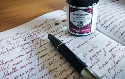 IMG_20250514_145532.jpg (2.86 MiB) Visto 9910 volte Penna col tappo Aurora