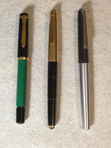 Pelikan M150 Old-Style W.G. &lt;M&gt;<br />Pelikan P1 Rolled Gold 14k &lt;F&gt;<br />Pelikan P476 Crome Black &lt;F&gt;