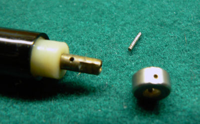 fig.18 - estrazione della ghiera di fermo