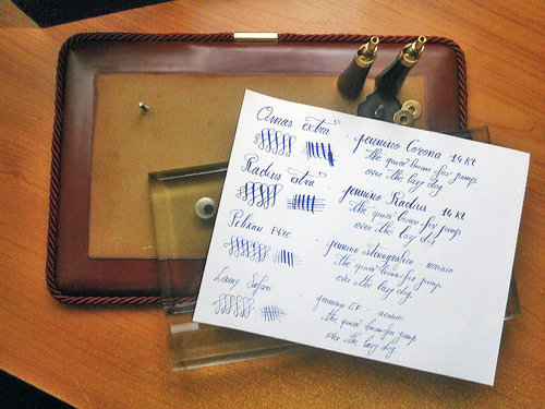 stilOmas.jpg (228.07 KiB) Visto 4457 volte Carta Rhodia A5 - inchiostro aurora blu