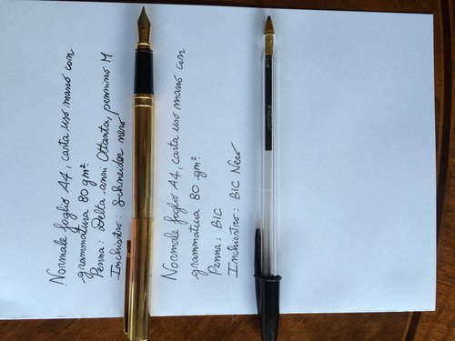 IMG_5593.JPG (1.43 MiB) Visto 6009 volte La prima frase è stata scritta con la Delta, la seconda con la Bic.