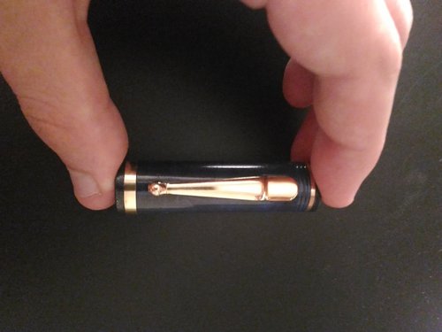 Dettaglio tappo.jpg (2.12 MiB) Visto 1163 volte Dettaglio del tappo, per dare qualche idea in più