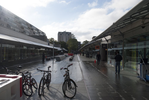 Si, a Londra piove davvero sempre.