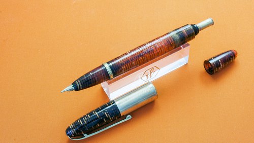 3 - The King - Dream Pen.jpg