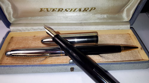 Eversharp Simphony 1949.jpg (1.98 MiB) Visto 6142 volte Eversharp Simphony