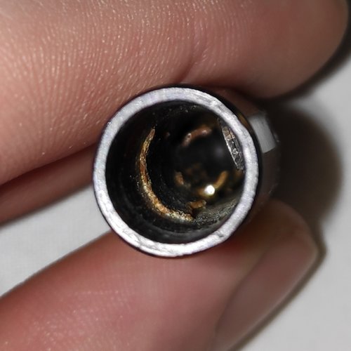 IMG_20181228_221053.jpg (175.12 KiB) Visto 3909 volte Il lattice pietrificato è a sinistra