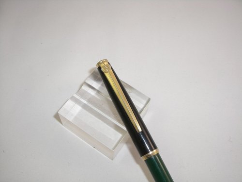 s-l1600.jpg (137 KiB) Visto 1017 volte VINTAGE SCRIKSS BLACK AND GREEN BALL POINT PEN