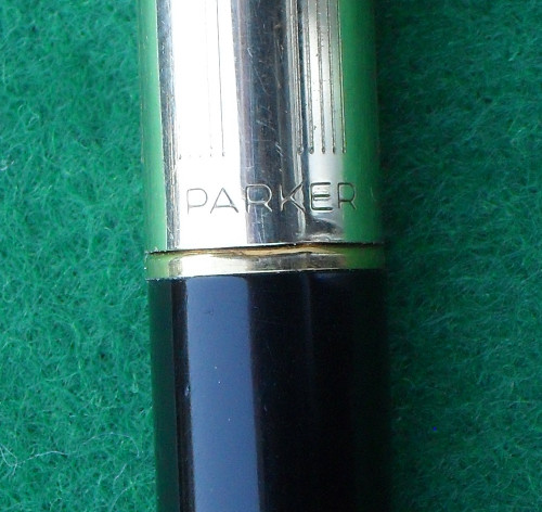 Parker 45 - cap engraving bis.JPG