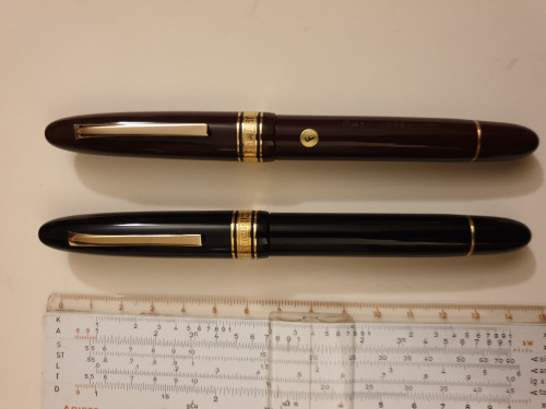 Omas 557 Oversize