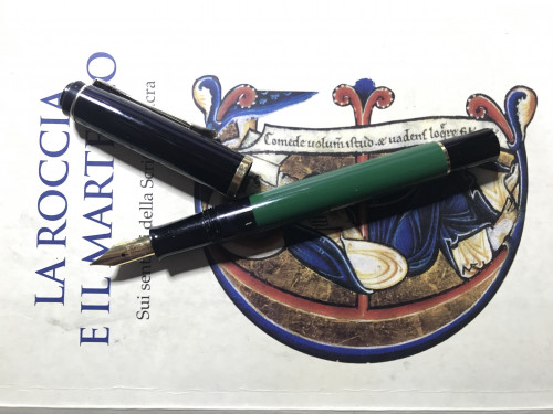 Pelikan M151