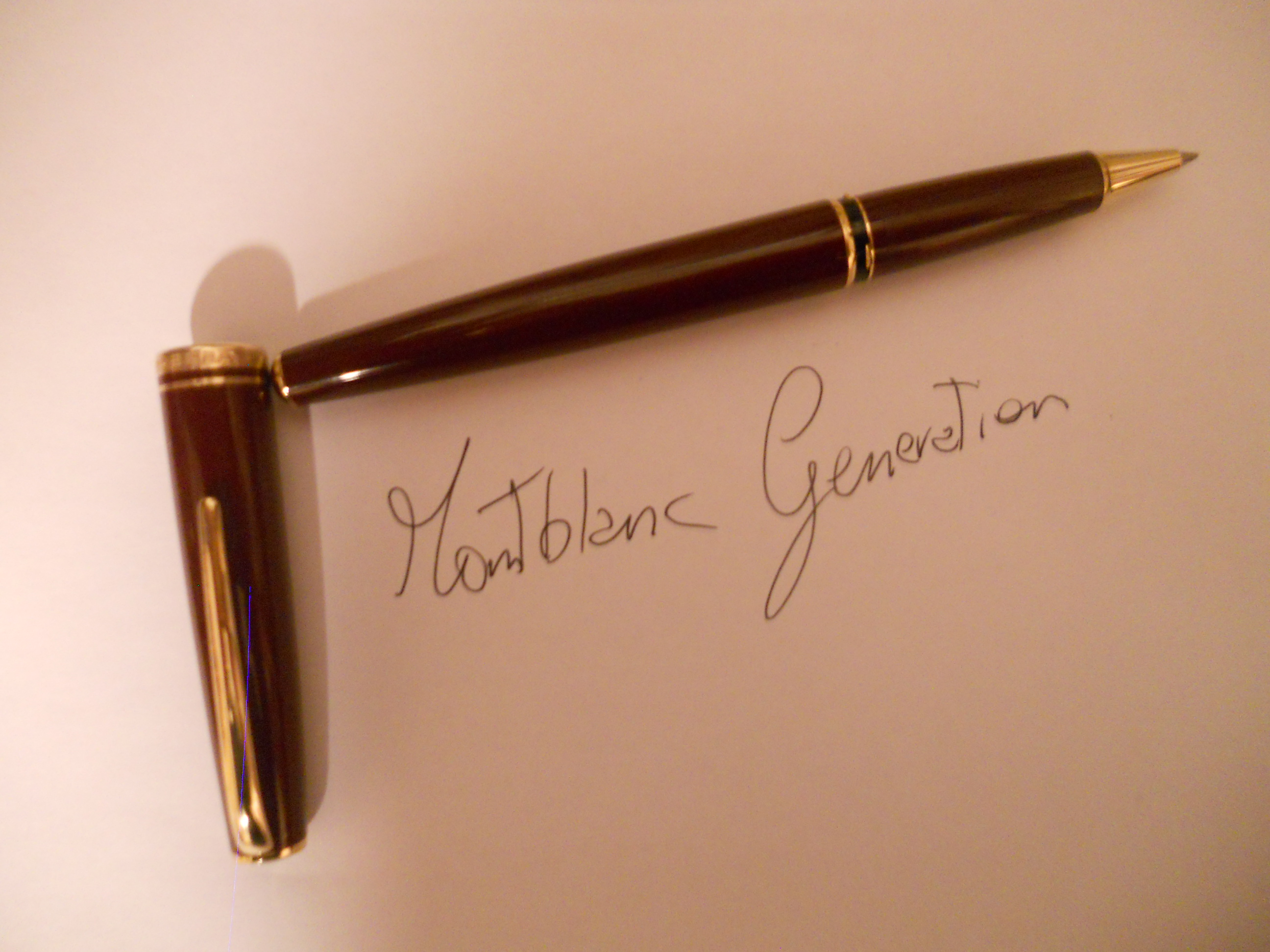 Questa l'ho trovata per terra in un parcheggio!L'avranno buttata via?Magari sarà stato Andrea_R!!!