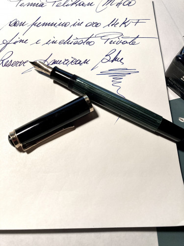 IMG_E0027.JPG (5.01 MiB) Visto 1873 volte Foto (brutta) della penna