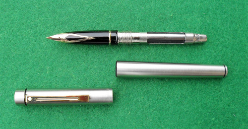 Sheaffer Targa - disassembled.JPG