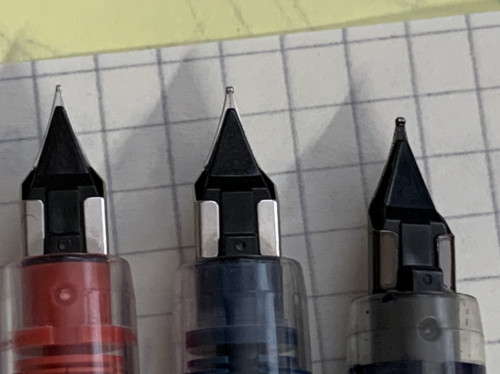 0A18EBC4-6C27-41E0-A50A-2163F28B5B7E.jpeg (213.93 KiB) Visto 610 volte Lato inferiore