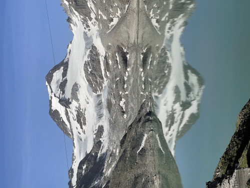 73138CDB-4E8F-40EE-A7B2-311E9122B66E.jpeg (3.28 MiB) Visto 988 volte Il lago riflette… e mica può parlare o andare a fare una passeggiata!