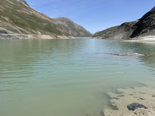 E00EFDF4-60E7-4447-A7FA-8027C6578EC0.jpeg (3.31 MiB) Visto 988 volte Uno sguardo alla diga