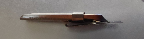 20220725_171546_2.jpg (147.49 KiB) Visto 11109 volte pennino con riserva di inchiostro