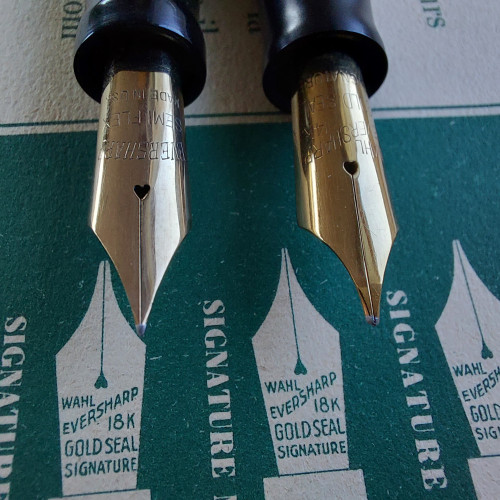 49. EDOK. WAHL-EVERSHARP Gold Seal Signature nib vs EVERSHARP SEMI FLEX nib.jpg
