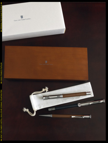 Graf von Faber Castell Guilloché Cognac Fountain pen (3) ©FP.jpg