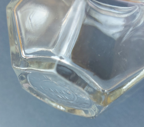 29. WDL. Bottle bottom - detail.jpg