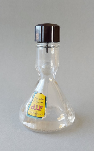 2. FDAB. The ink bottle.jpg