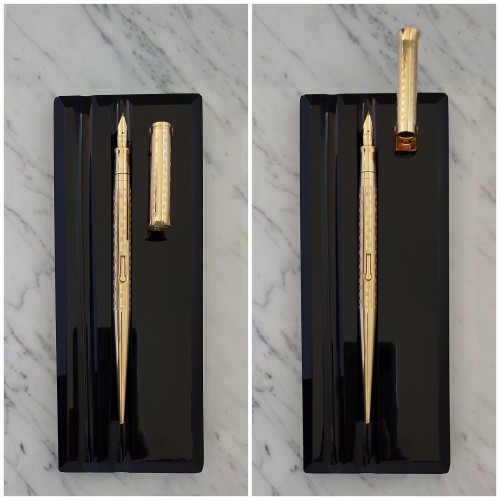 41. WDS. Desk set open x 2.jpg