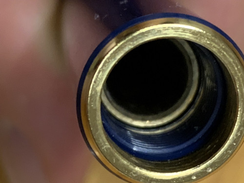 IMG_2609.jpeg (216.54 KiB) Visto 8667 volte Lo "strozzo" all'interno del fusto