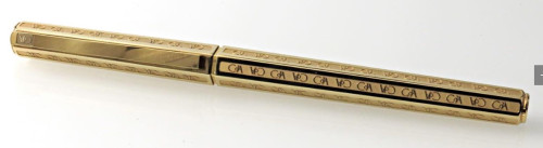 Caran D'Ache gilt 1.jpg