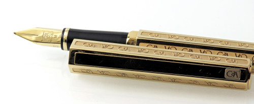 Caran D'Ache gilt 2.jpg