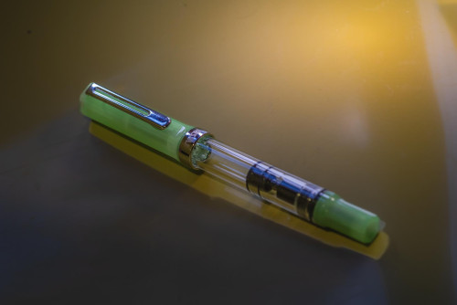 TWSBI ECO Glow Green - Abulafia