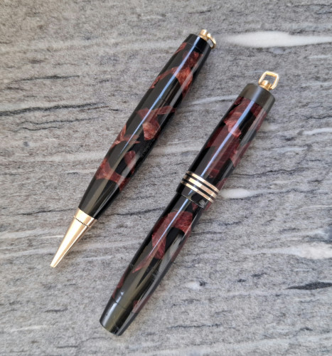 67. VEST-PARKER PEN B&B. Pen and pencil 1.jpg