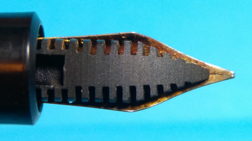Alimentatore