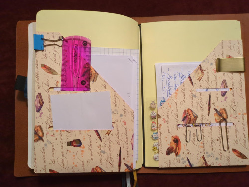 Inserto: porta accessori a libretto