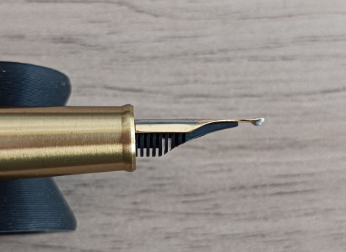 LongBladeF_Hongdian1861.jpg (97.57 KiB) Visto 45 volte Long Blade F su Hongdian 1861