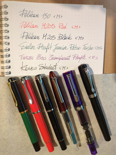 pennescrivania.jpg