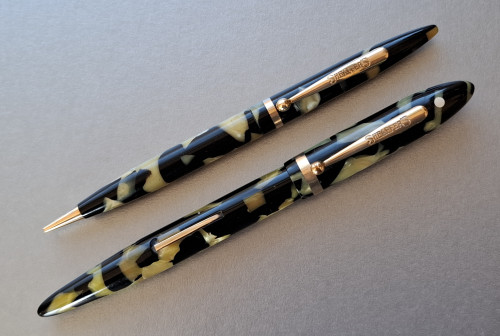 20. SHEAFFER BALANCE 1st year SET - Capped.jpg