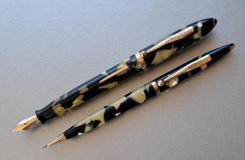 21. SHEAFFER BALANCE 1st year SET - Posted.jpg