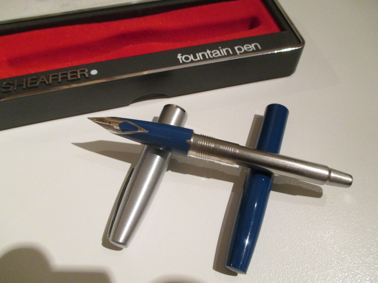 Sheaffer Imperial 440 Fountain Pen - Blue 3.jpg