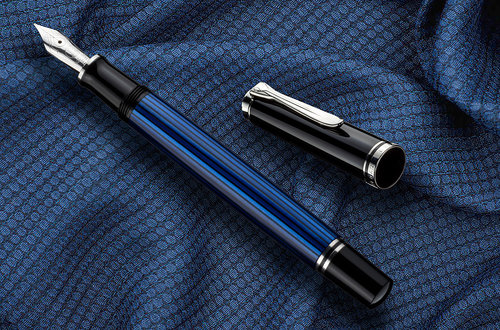 Pelikan405.jpg