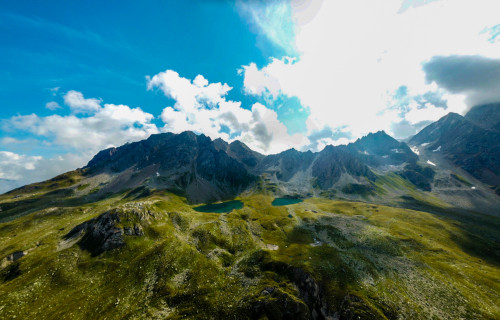 Laghi di Boden, ripresi dal drone sopra il lago Toggia